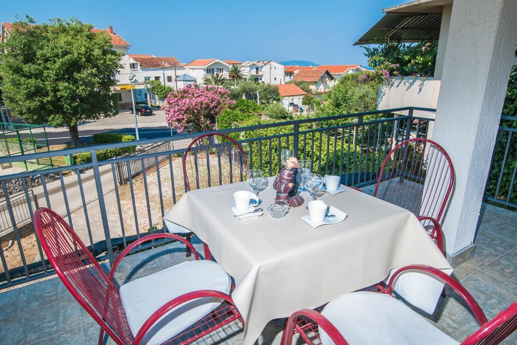 Apartment Vesna Подаца Экстерьер фото